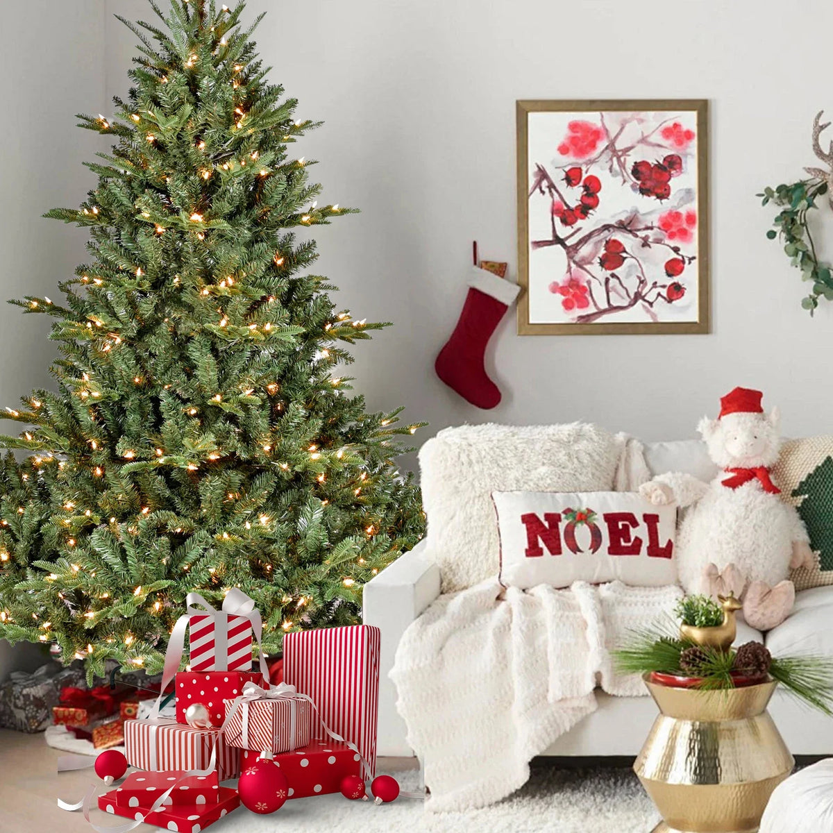 Pre-Lit Green PE/PVC Artificial Christmas Tree with Hinged Branches, 4–7.5 ft